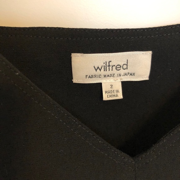 Aritzia Cropped Silk Cami - Picture 2 of 3